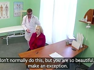 BBW girl squirts 9 times during examination Hospital eng sub
