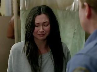 Kimiko Glenn as Brook Soso in hot prison lesbian scene